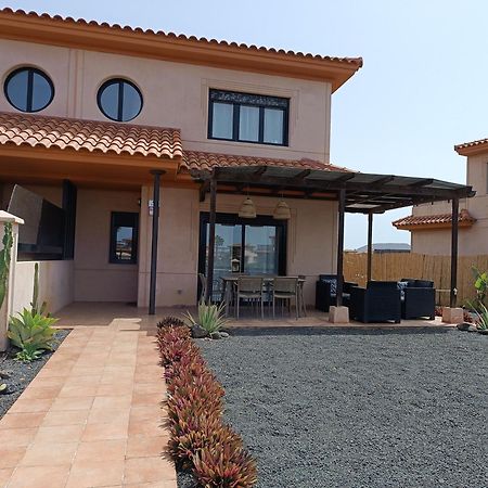 Un Oasis De Bienestar Vila Lajares Exterior foto
